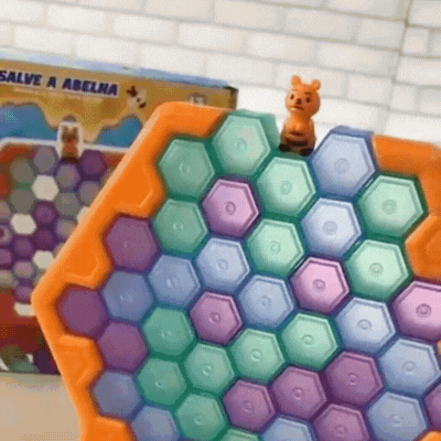 Juego De Mesa Salva A La Abeja