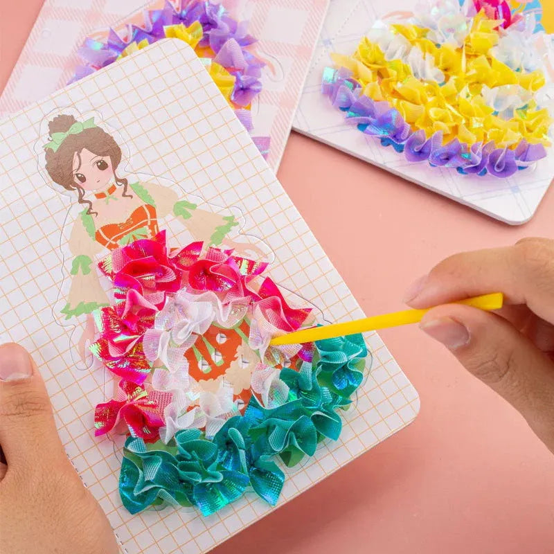 Libro Pequeñas Diseñadoras Mágicas