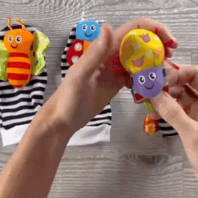 Medias Y Manillas Sonajeritos